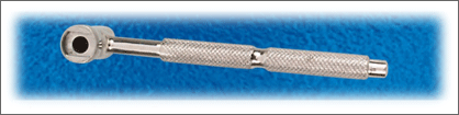 Angular Wrench Cannullated